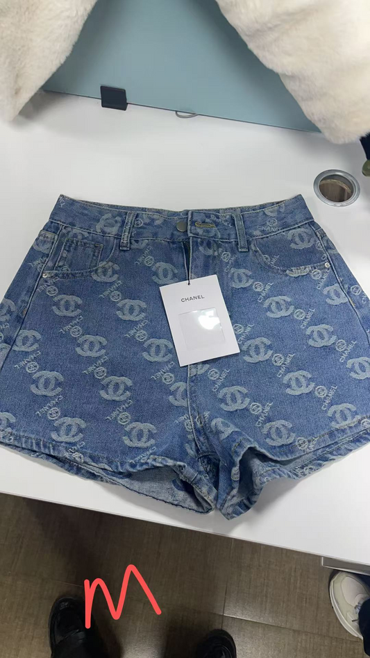 Denim Shorts（size:M）