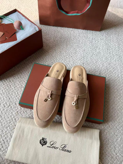 26ss Color-blocked Loafers with Pendant