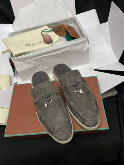 26ss Color-blocked Loafers with Pendant