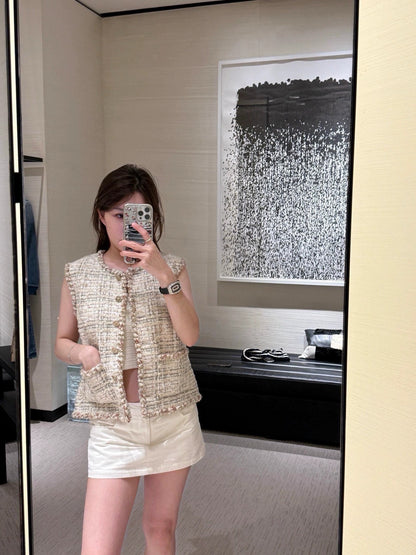 25A Noble Feeling Coarse Flower Vest