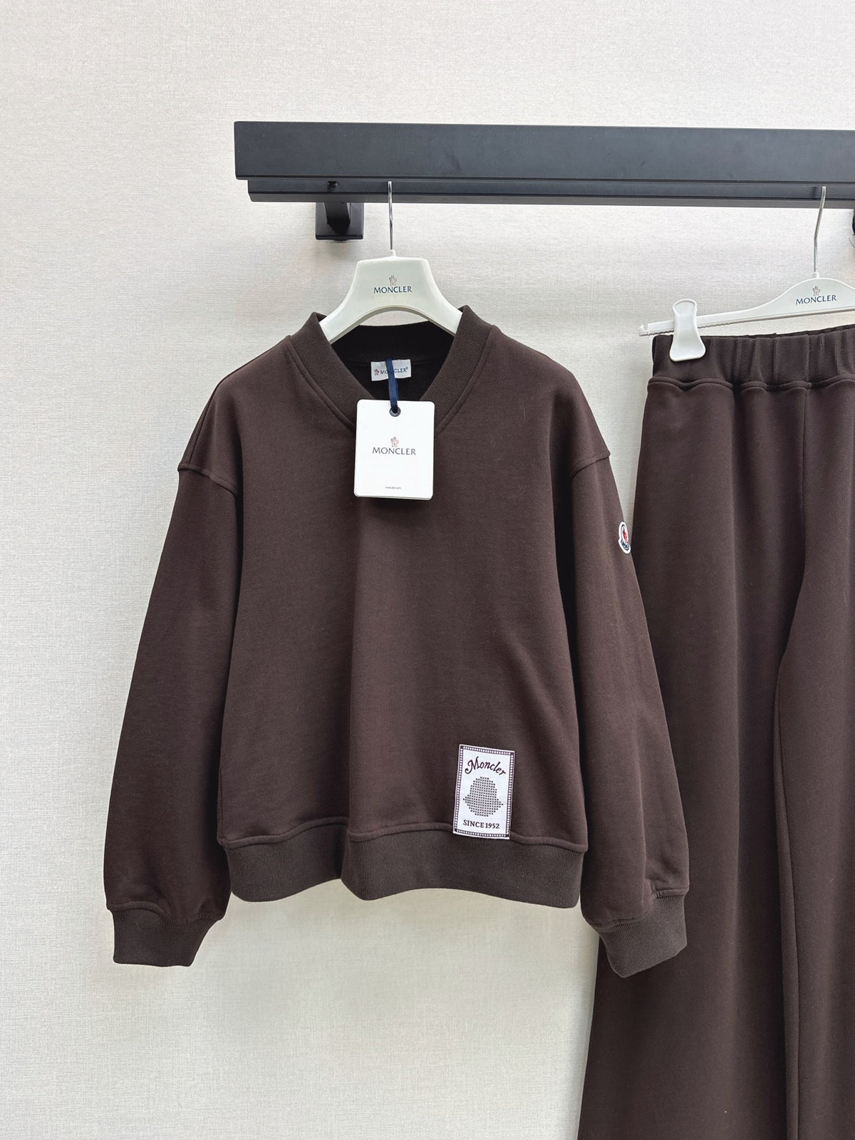 26Latest Casual Athleisure Set for Autumn/Winter