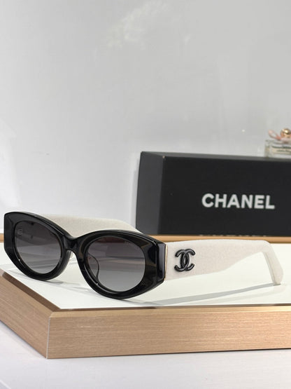 C Fabric Design Sunglasses