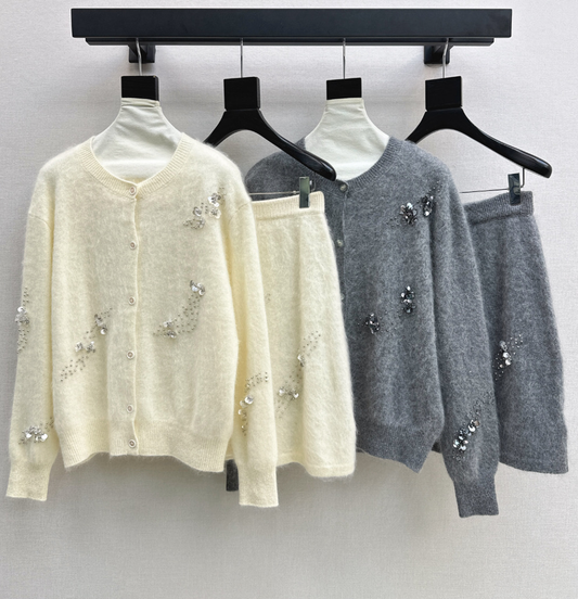 26Latest Autumn/Winter Wool Knit Set with Intricate Hand-Applied Beading and Sequins