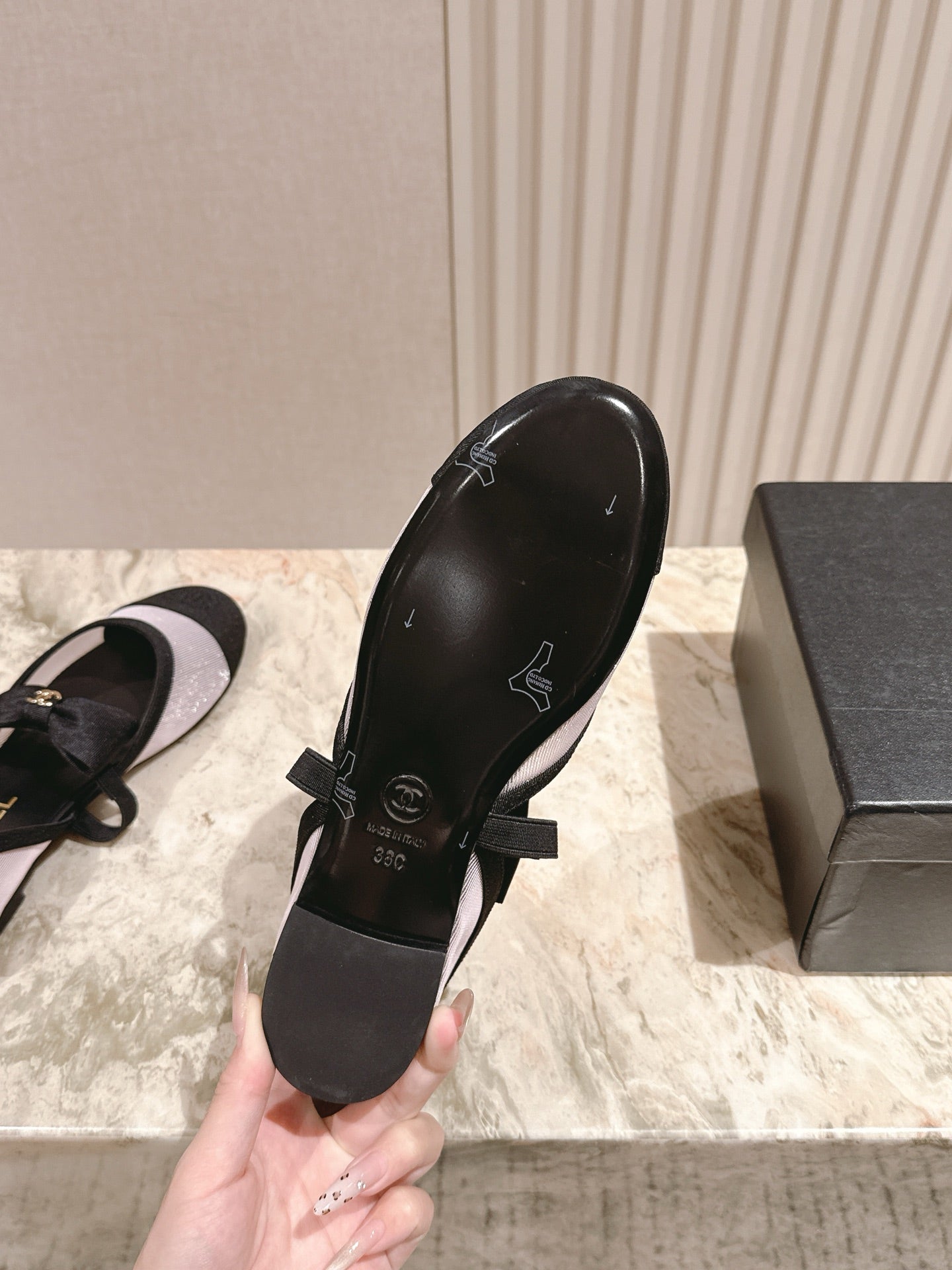 25fw New Mary Janes