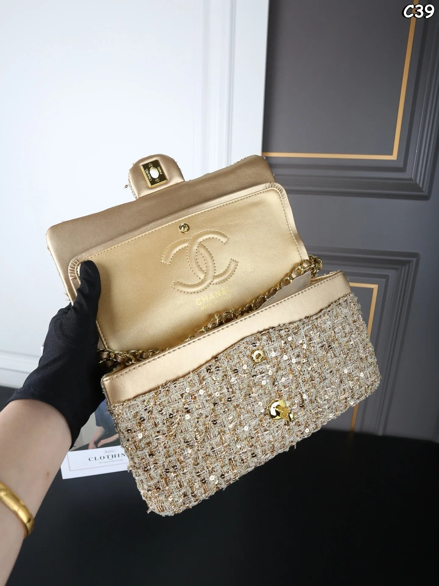 25 new tweed sequin chain bag