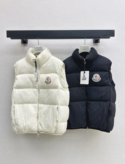 26Latest Autumn/Winter Stand-Collar Down Vest