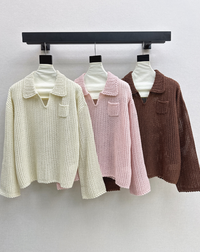 26Latest Autumn/Winter Open-Knit Collared Sweater
