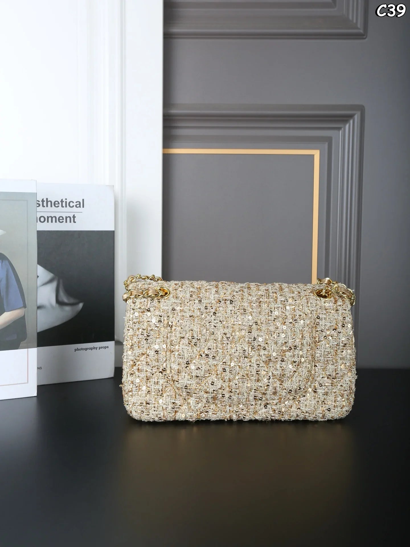 25 new tweed sequin chain bag