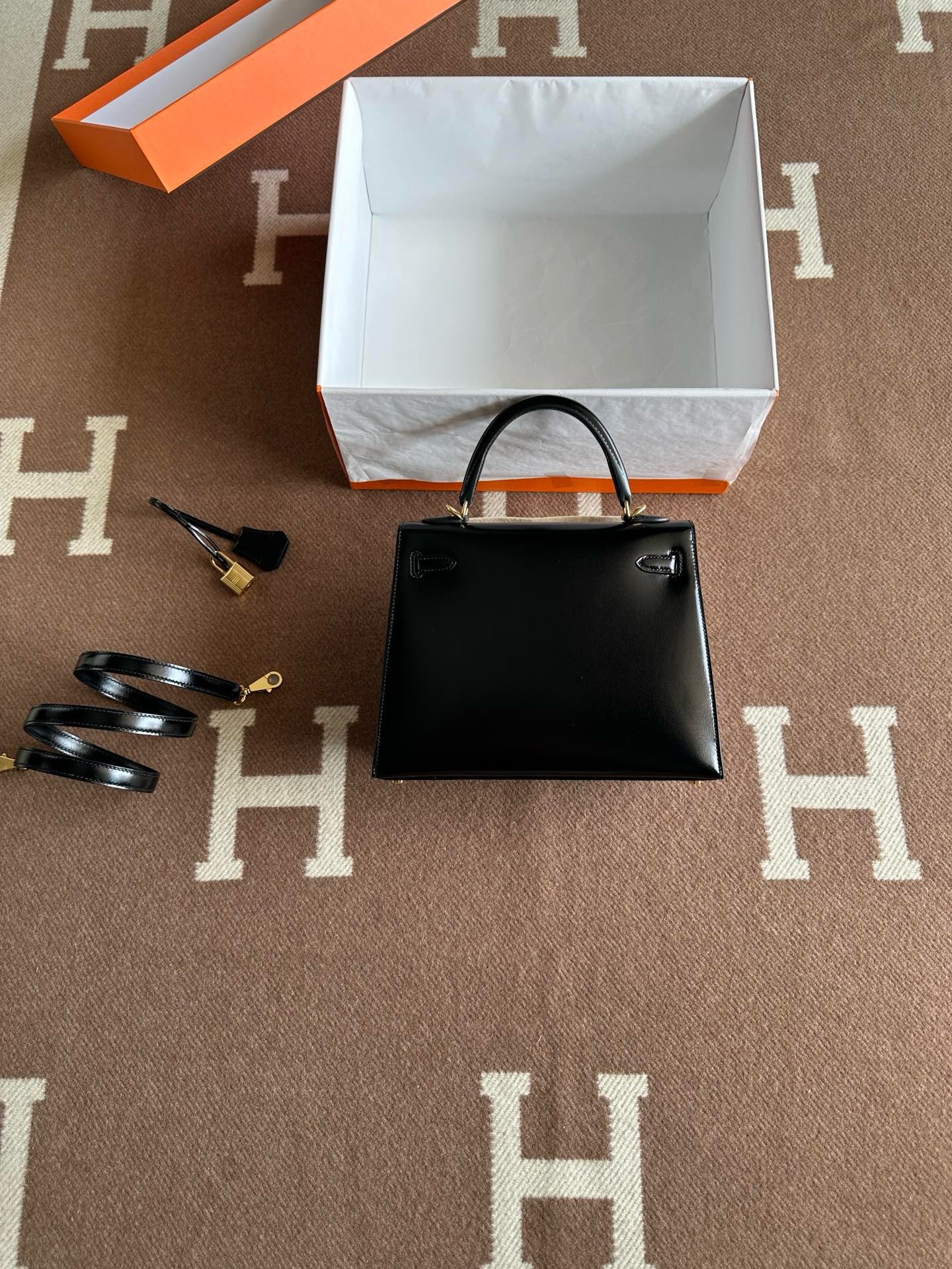 H box handmade