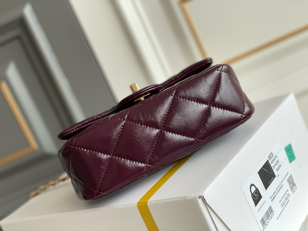 CH 24b flap bag