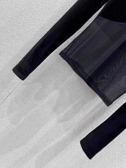 Mesh-paneled base layer