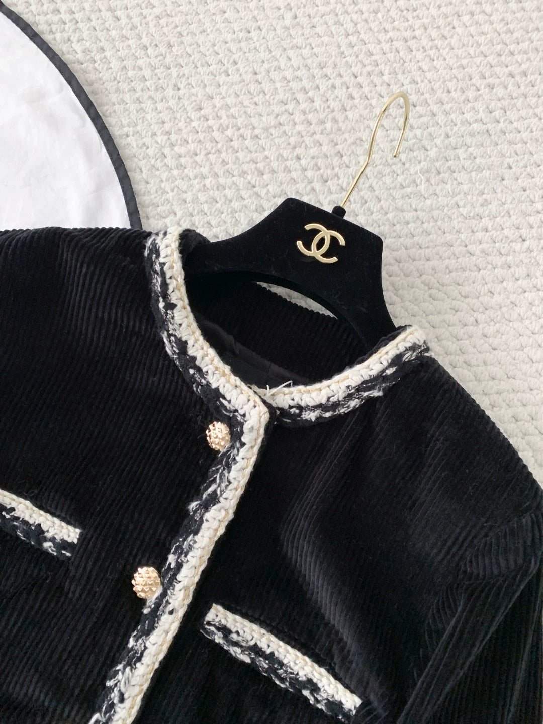 26 Black Silk-Blend Tweed Jacket