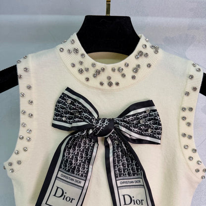 Silk scarf bow vest