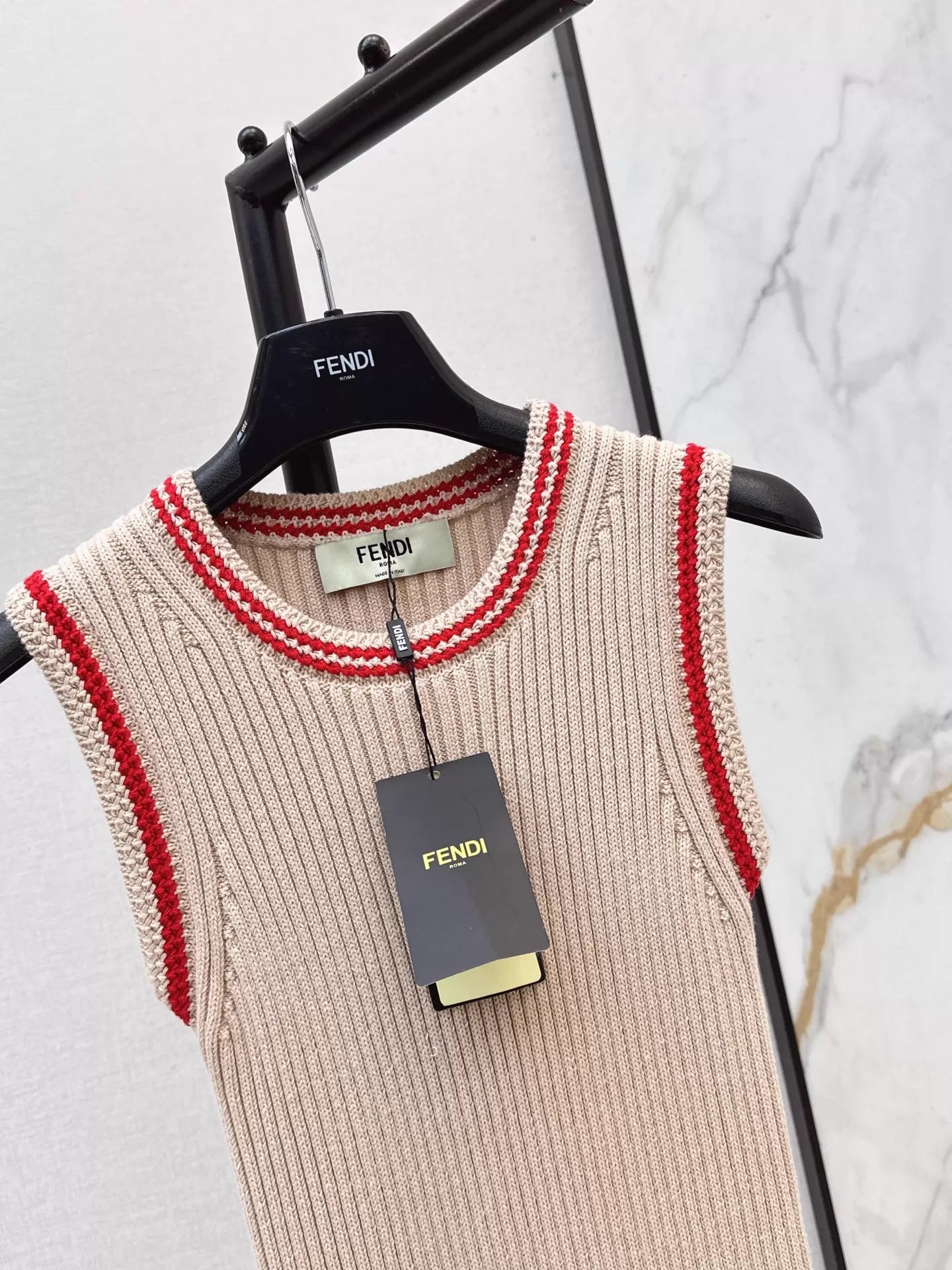 26ss sleeveless dress