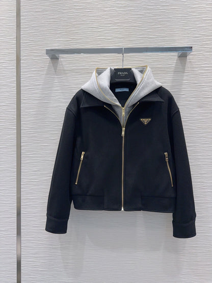 26New Long-Sleeve Wool-Blend Jacket with Triangular Logo and Air-Layer Fabric