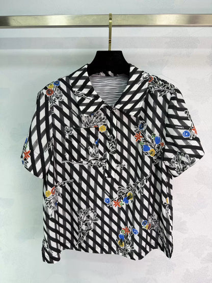 Short-sleeved shirt