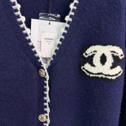 Knitted V-neck Cardigan