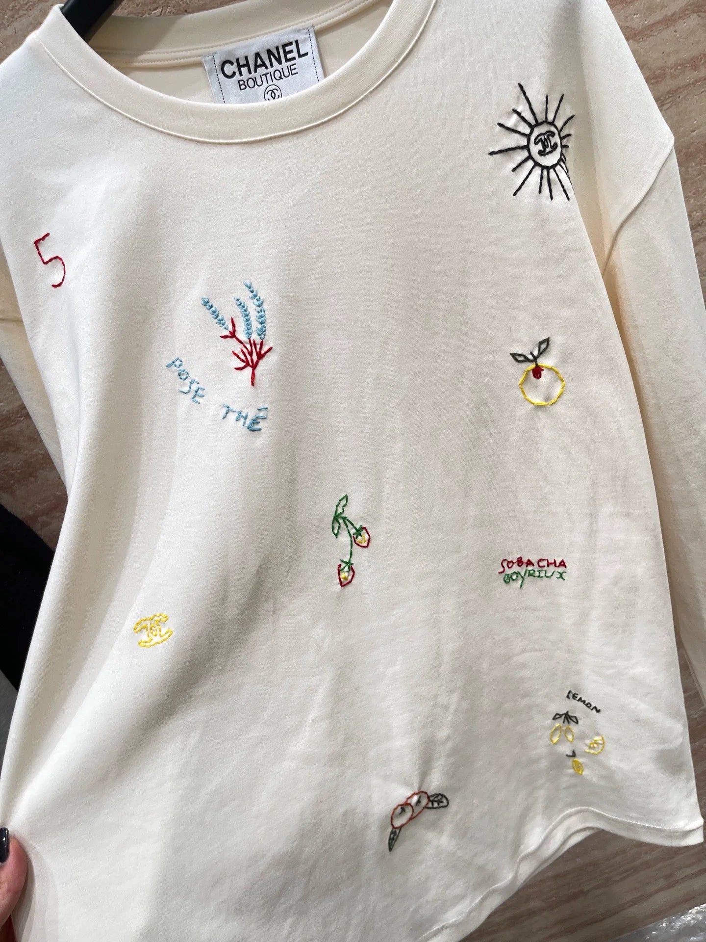 25fw Embroidered pattern long sleeved shirt (vintage series)