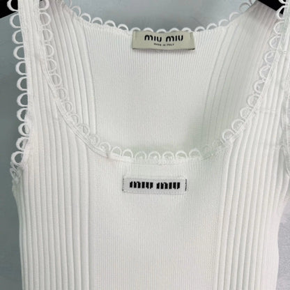 Ribbed Knit Vest