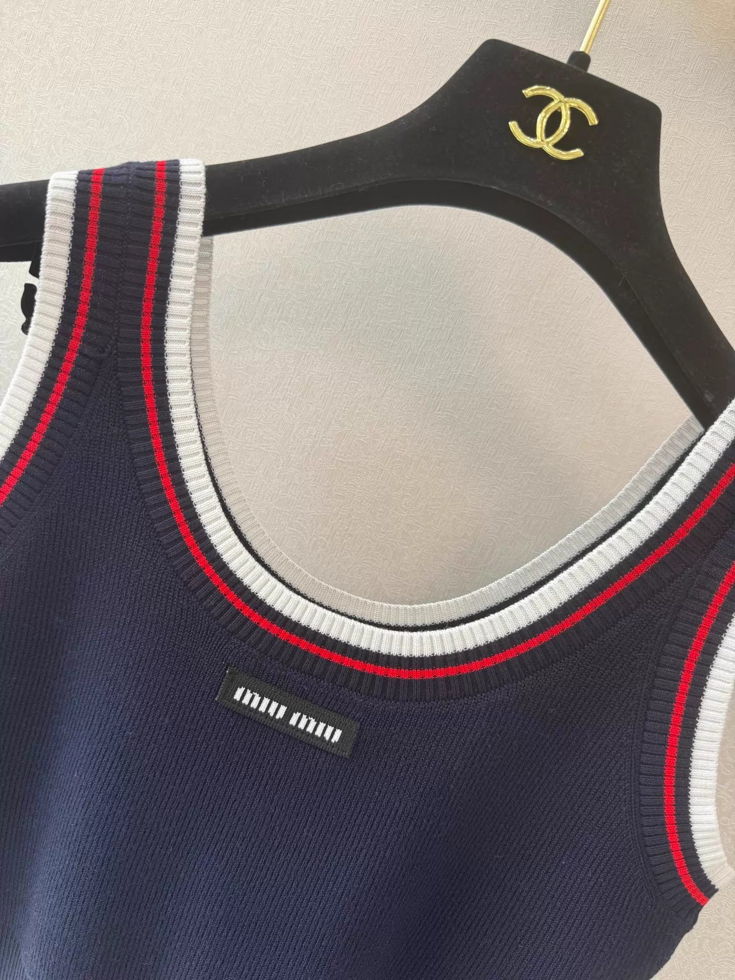 26ss Knitted Sleeveless Vest