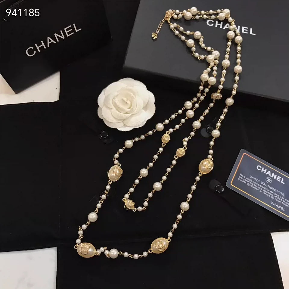 Gongyan style long sweater chain