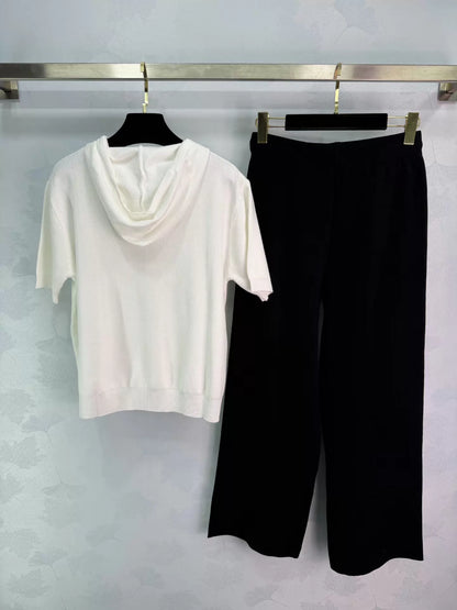 Embossed Knit Set