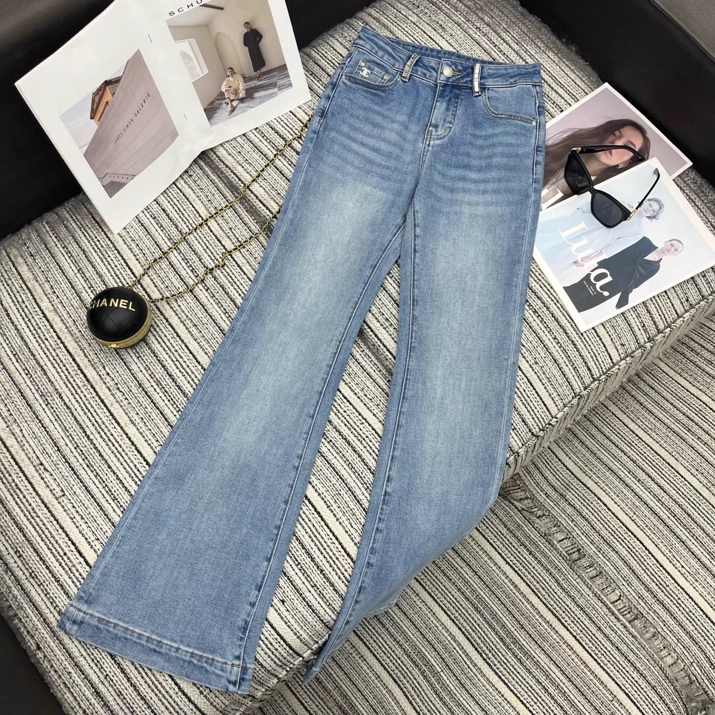 Rhinestone-studded flared jeans