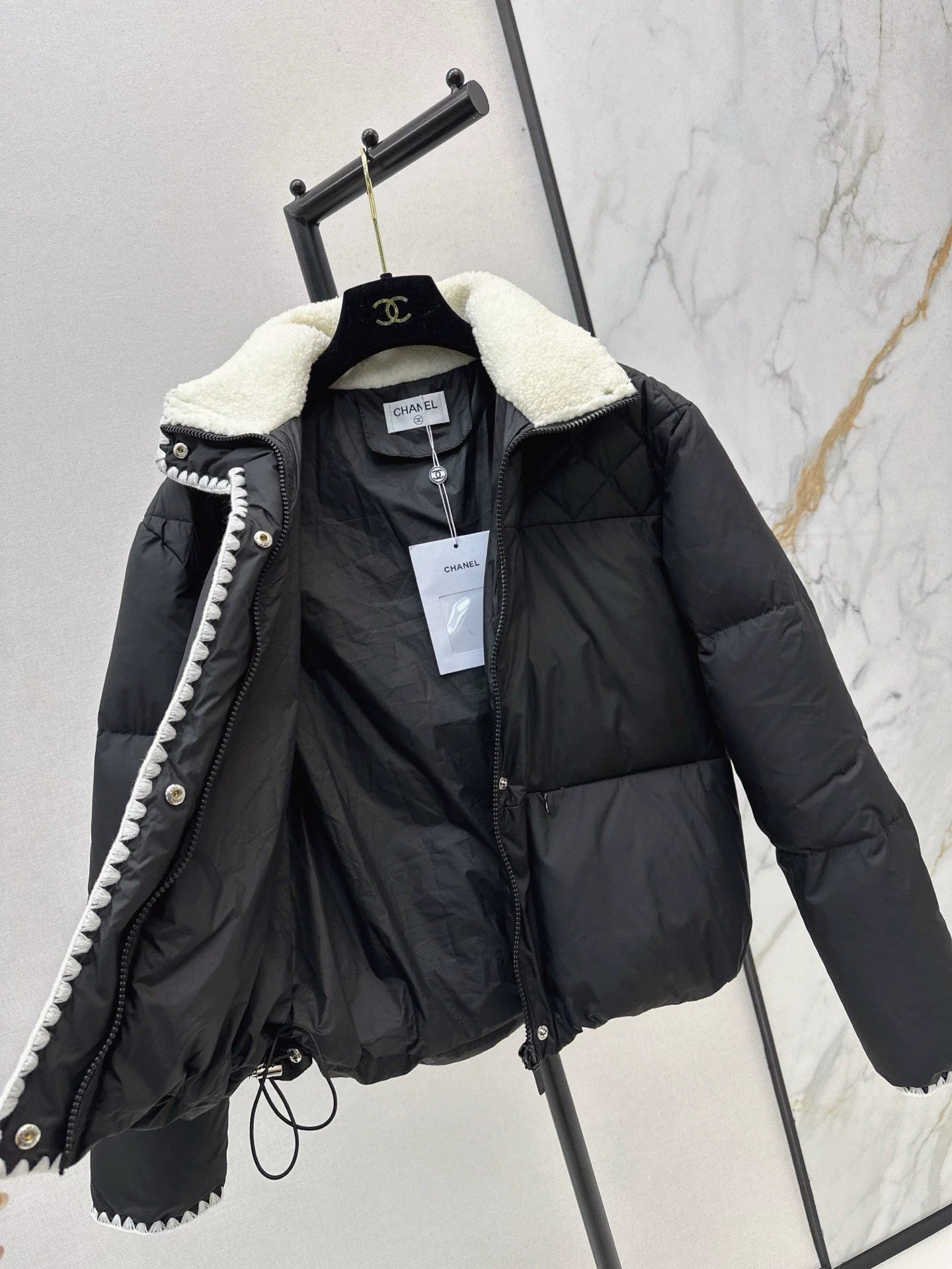 Standing collar down jacket