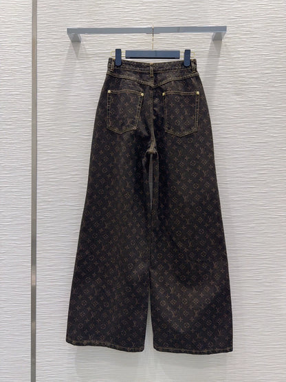 26New Printed Denim Trousers