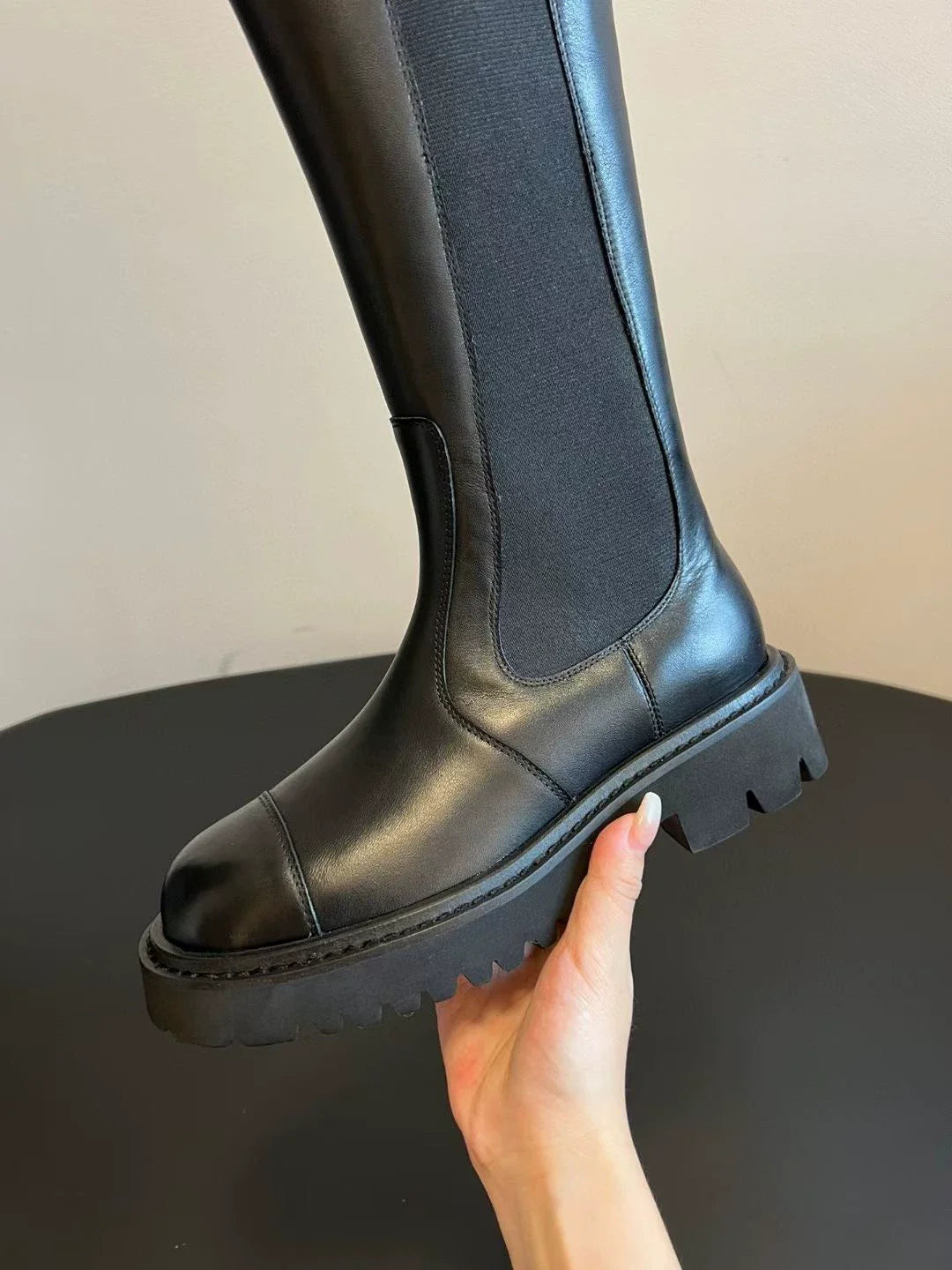 Slip-on riding boots