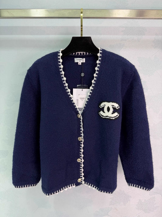 Knitted V-neck Cardigan