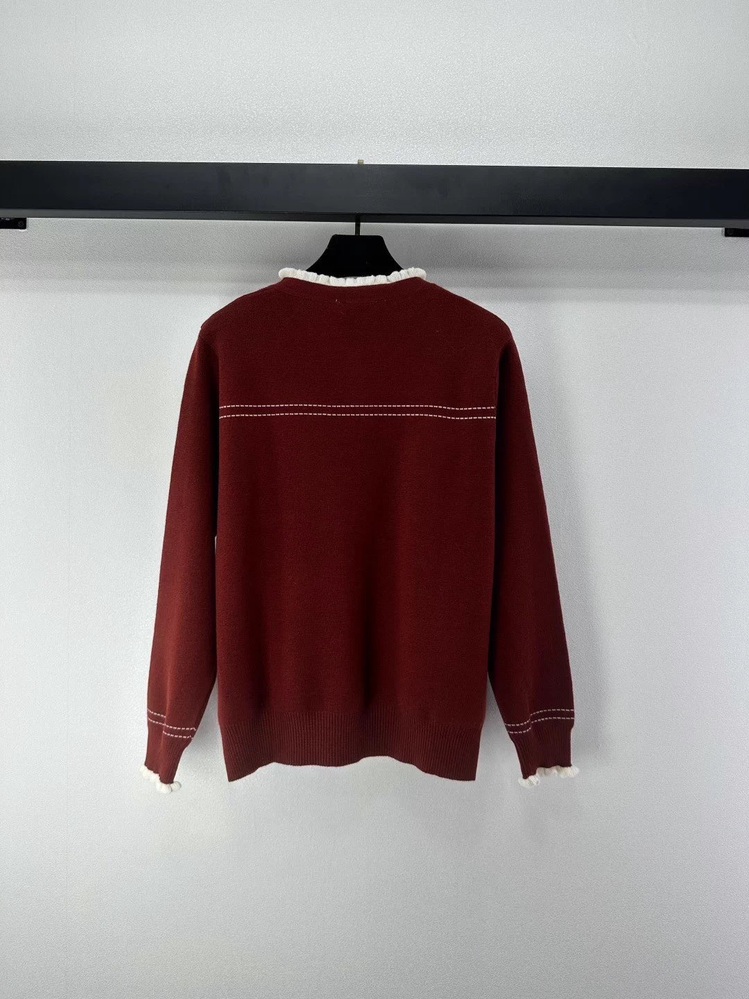 Lace-trimmed knit cardigan