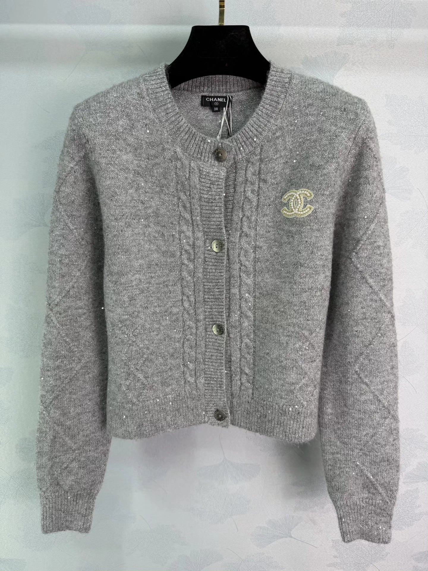 Cable-knit cardigan