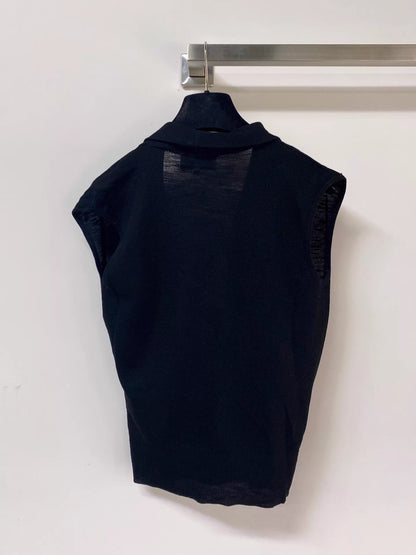 26ss Knitted vest