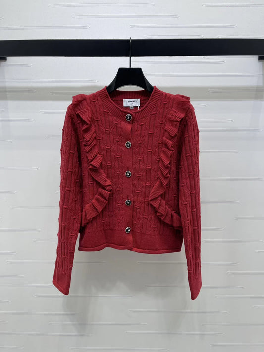 Full-length silver-thread ruffled cardigan