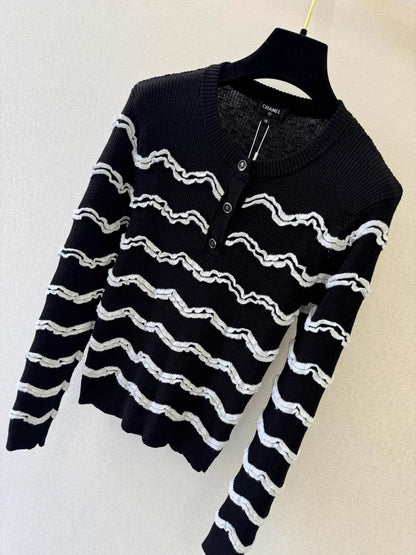 Wavy Knit Cardigan