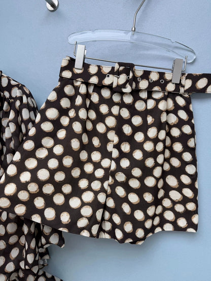 26Vintage-Style Polka Dot Matching Set
