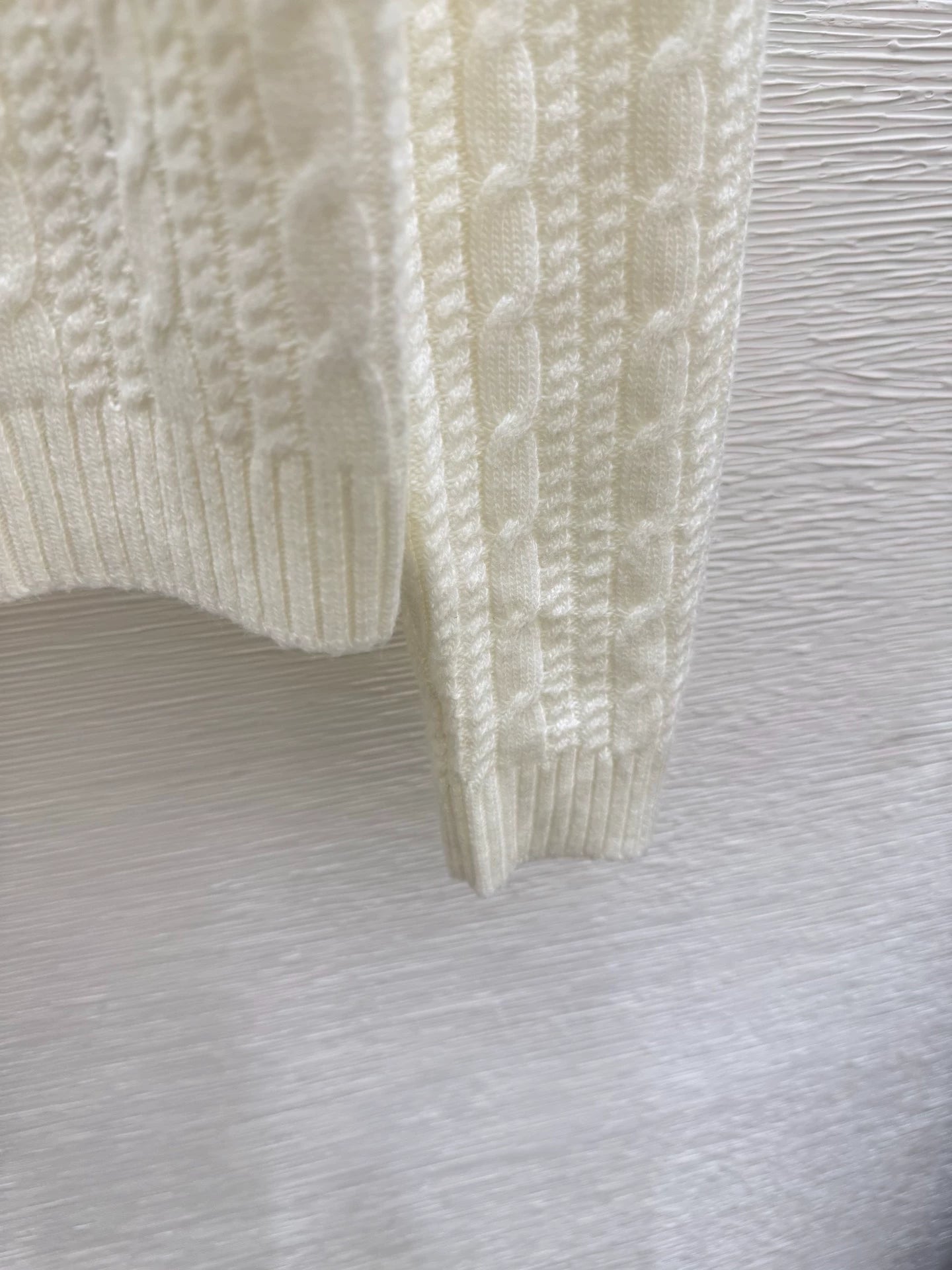 25fw Fried Dough Twists Knit
