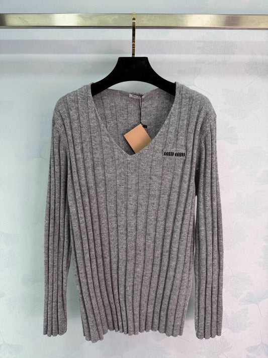 V-neck cashmere sweater.