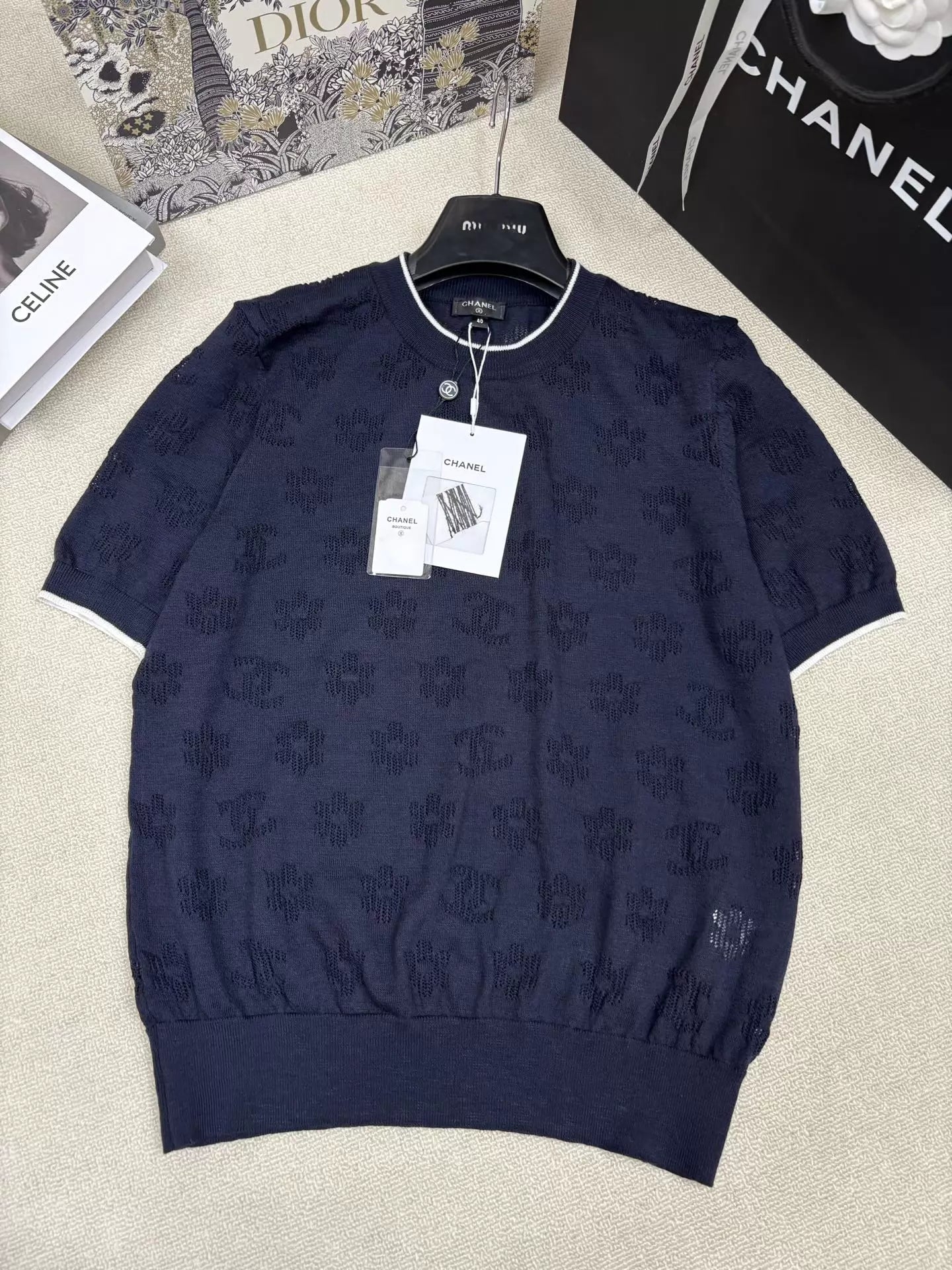 26ss Flower logo cutout knit T-shirt