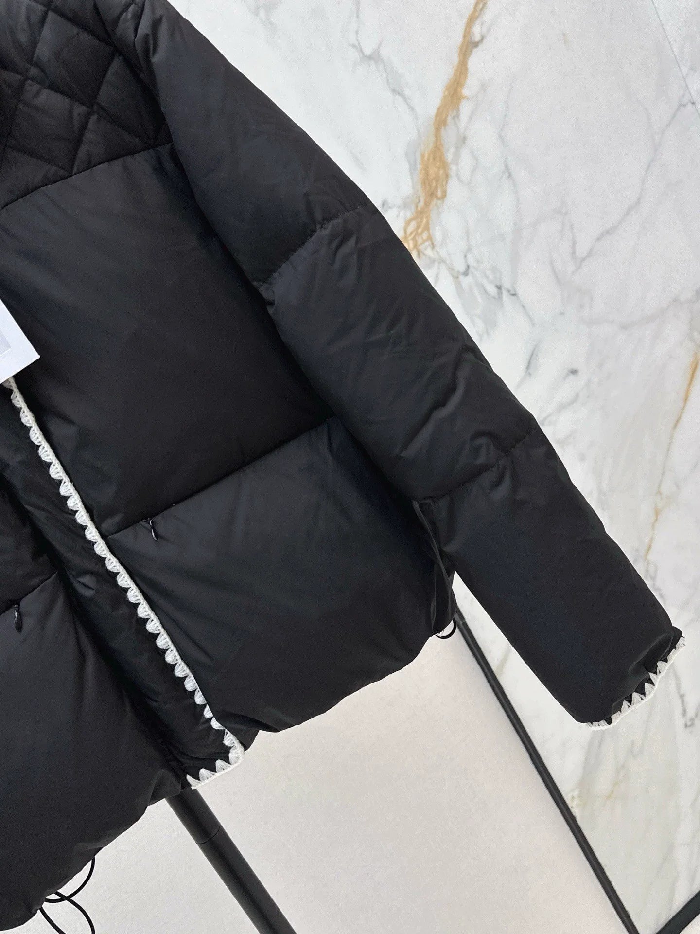 Standing collar down jacket