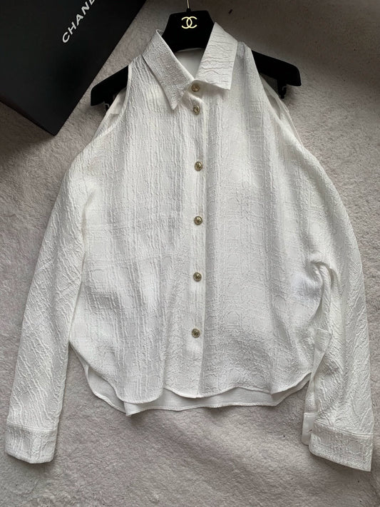 26Early Spring Collection: White Off-the-Shoulder Silk Shirt