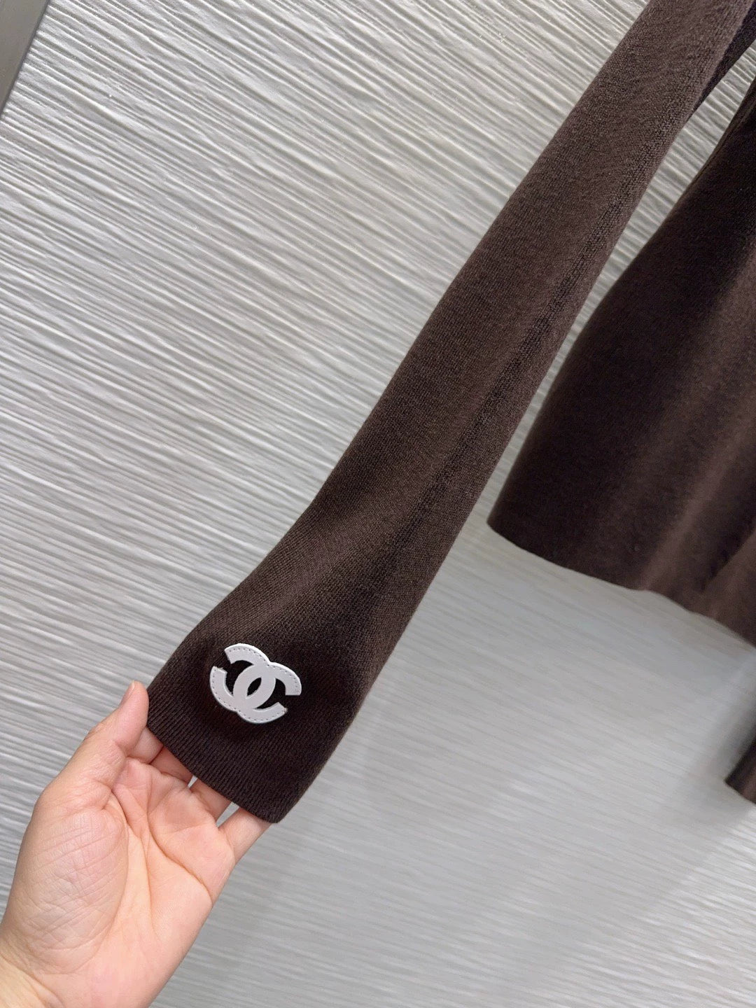 26New High-Neck Long-Sleeve Base Layer with Logo