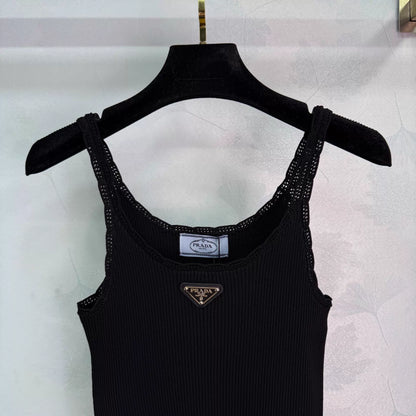 26ss Triangle logo lace camisole