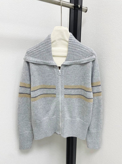 25fw Navy collar cardigan with contrasting colors