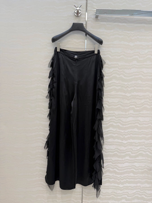 26ss Three-dimensional feather silk satin trousers