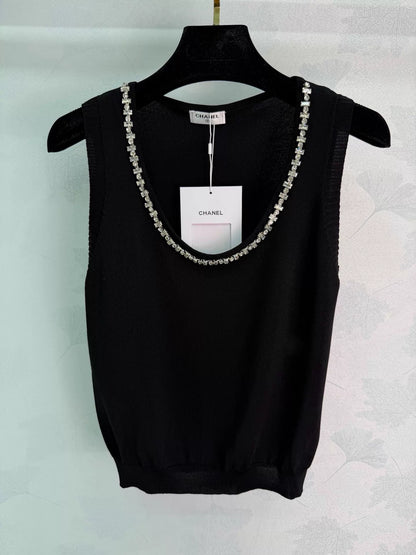26ss Beaded Neckline Knit Vest