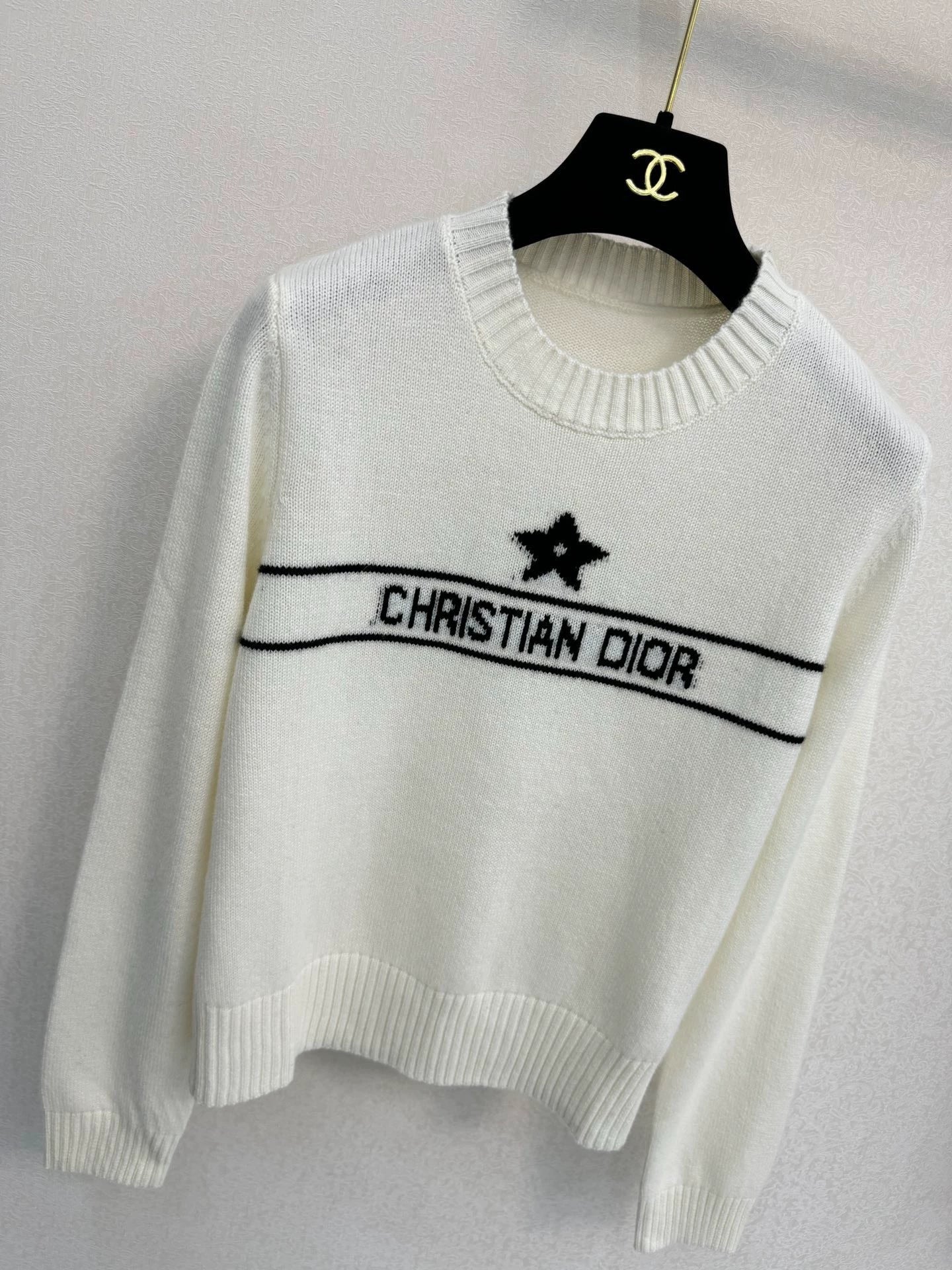 knitted sweater