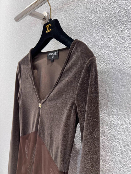 Mesh-paneled base layer