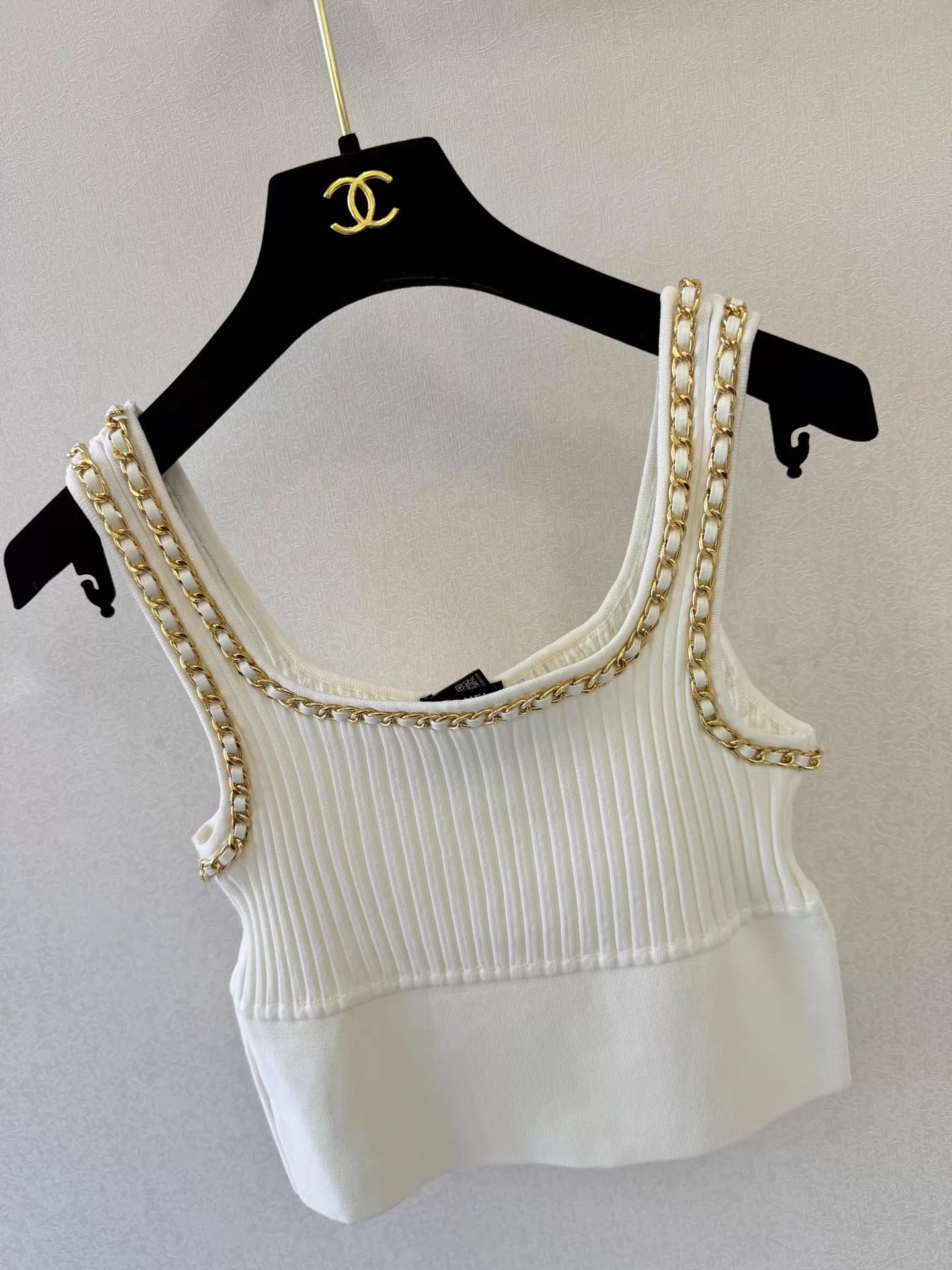 Chain Knit Vest
